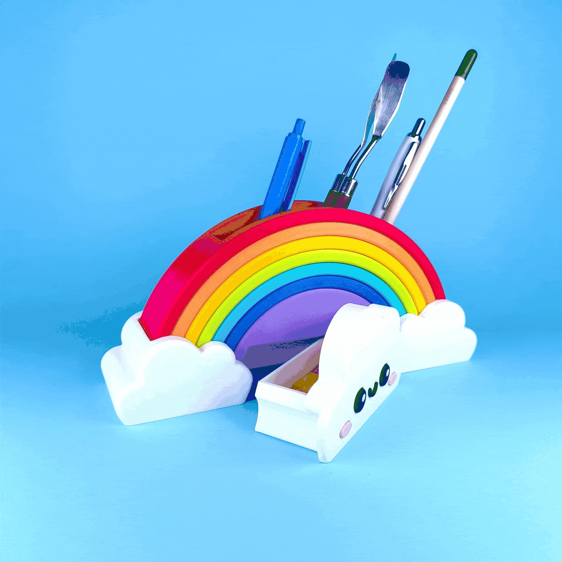 CloudyArc Pen Holder